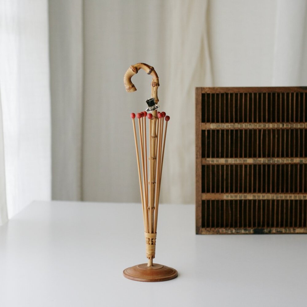 V I N T A G E  Biko Salesman Sample Bamboo Parasol Stand